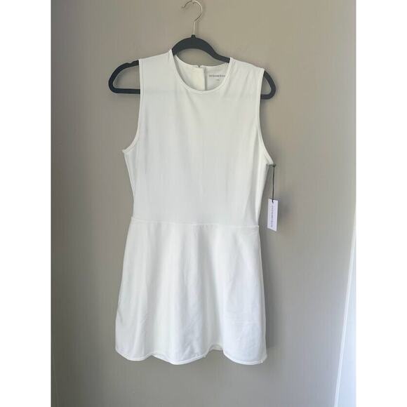 WeWoreWhat Tennis Golf Pickleball Active Dress White Size XL Sleeveless 2 in 1 - Picture 2 of 7